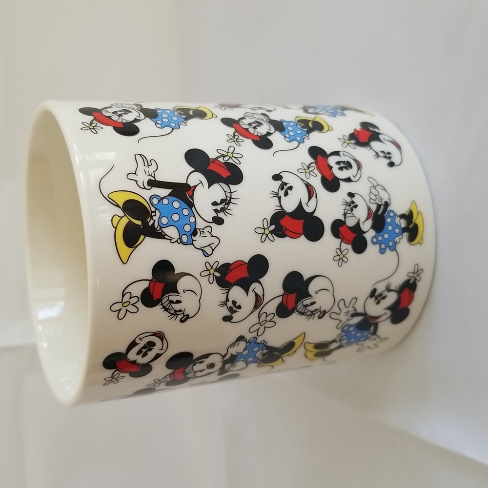 Minnie Mouse Kitchen Bundle - Picture 3 of 8